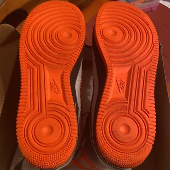 Nike Air Force 1 Baltimore O’s - Picture 4 of 4